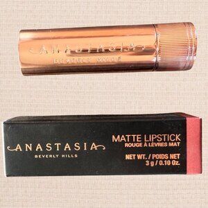 Anastasia Beverly Hills Matte Lipstick Rum Punch Full Pigment Full Size 3g